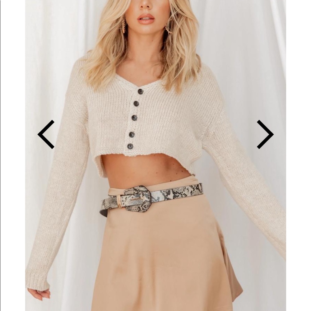 NWT 12th Tribe cream crop sweater